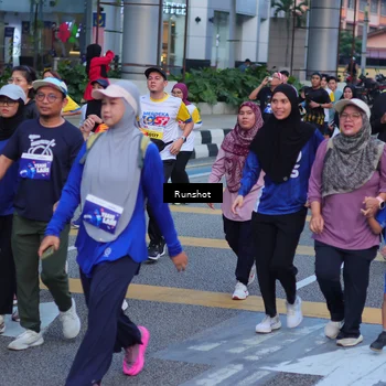 Runner Photo 5024349