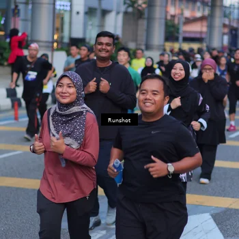 Runner Photo 5024360