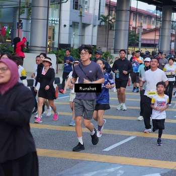 Runner Photo 5024402