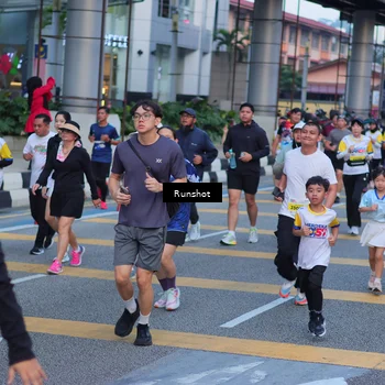 Runner Photo 5024403