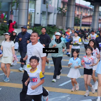 Runner Photo 5024417