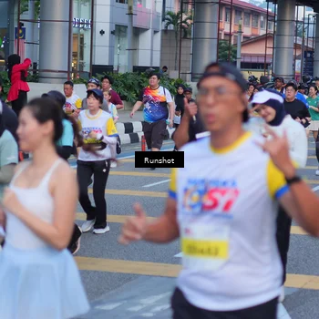 Runner Photo 5024443