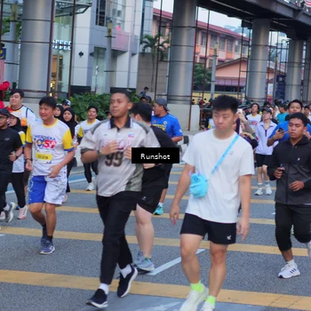 Runner Photo 5024474