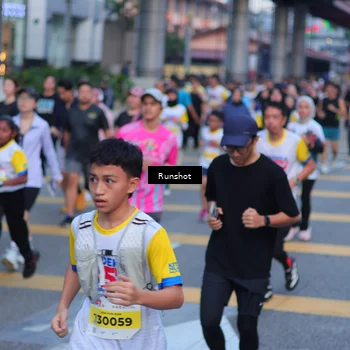 Runner Photo 5024550