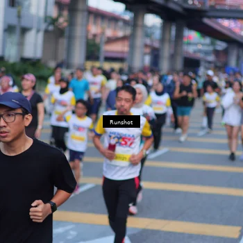Runner Photo 5024565
