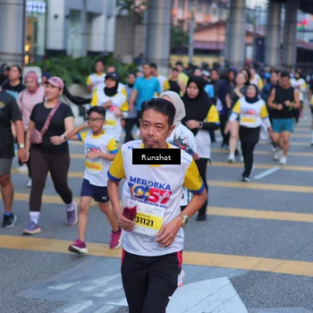Runner Photo 5024568