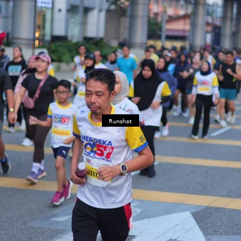 Runner Photo 5024570