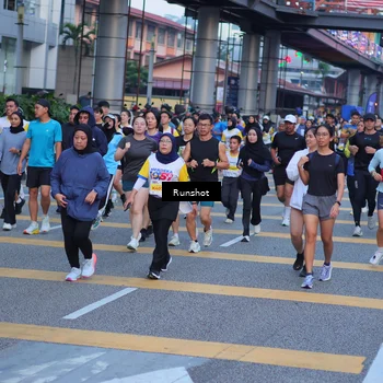 Runner Photo 5024594