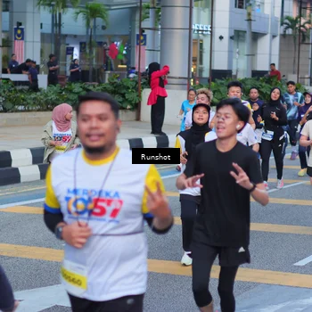 Runner Photo 5025488