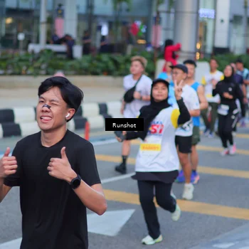 Runner Photo 5025492