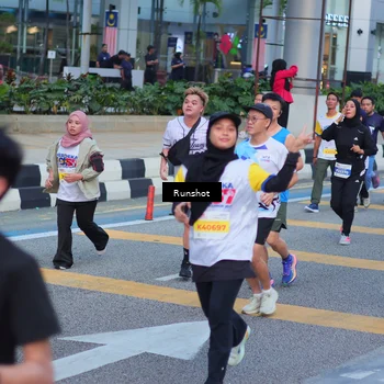 Runner Photo 5025493