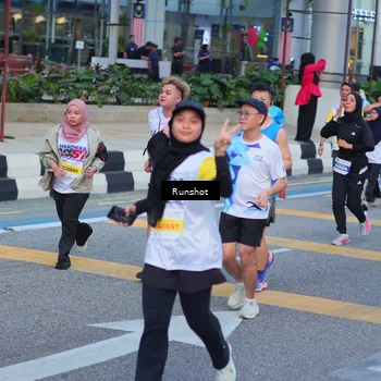 Runner Photo 5025496