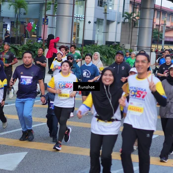 Runner Photo 5025535