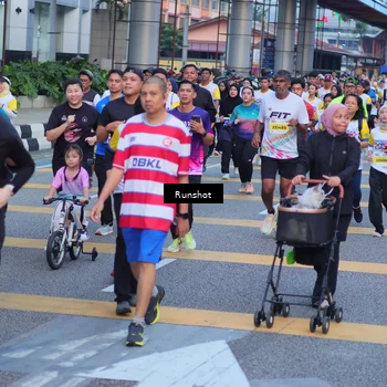 Runner Photo 5025555