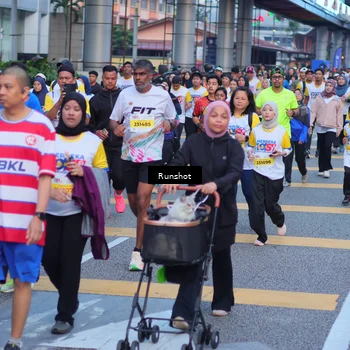 Runner Photo 5025564