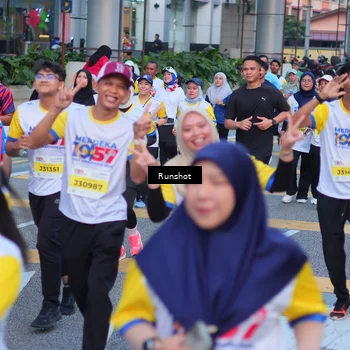 Runner Photo 5025650