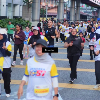 Runner Photo 5025663
