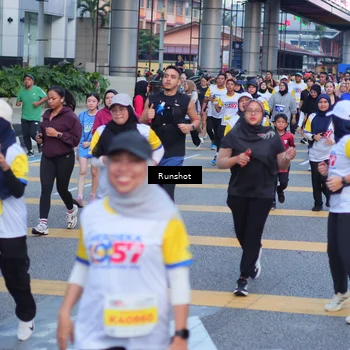 Runner Photo 5025665