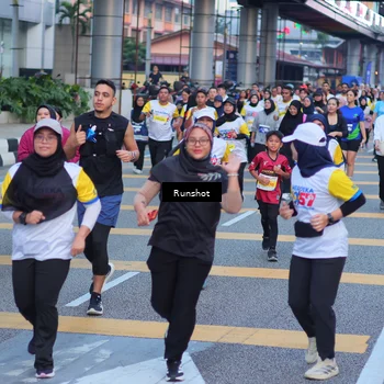 Runner Photo 5025672