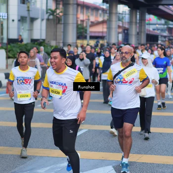 Runner Photo 5025682