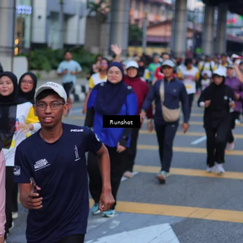 Runner Photo 5025881