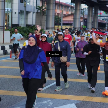 Runner Photo 5025887