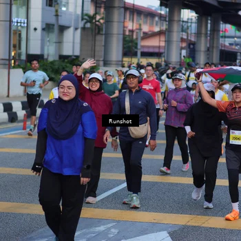 Runner Photo 5025888