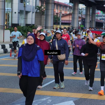Runner Photo 5025890