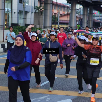 Runner Photo 5025892
