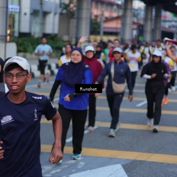 Runner Photo 5025897