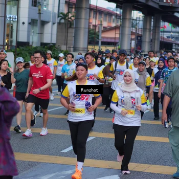Runner Photo 5025916