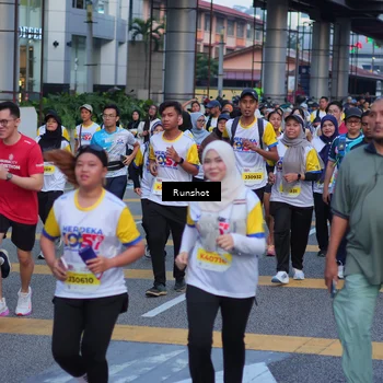 Runner Photo 5025924