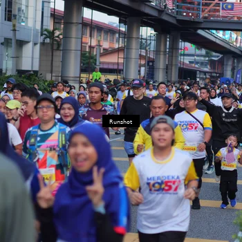 Runner Photo 5025951