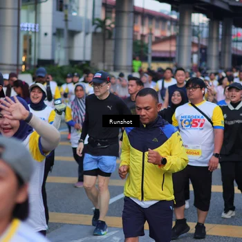 Runner Photo 5025954
