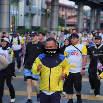 Runner Photo 5025956