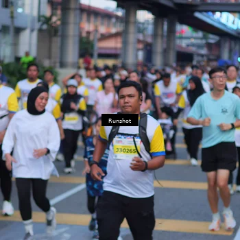Runner Photo 5026008