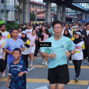 Runner Photo 5026011