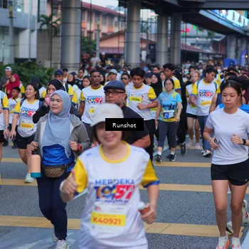 Runner Photo 5026078