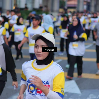 Runner Photo 5026200