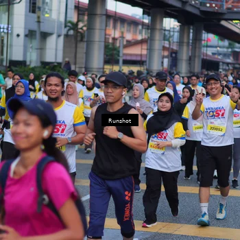Runner Photo 5026272