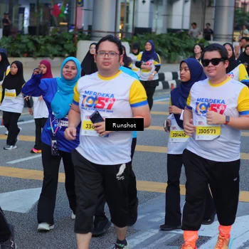 Runner Photo 5026335