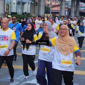 Runner Photo 5026480