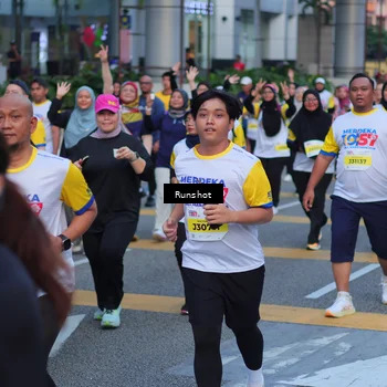 Runner Photo 5026502