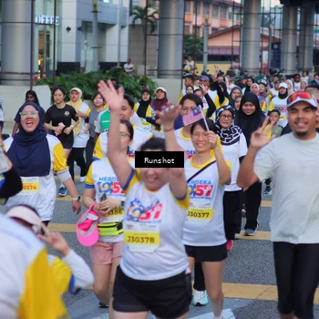 Runner Photo 5026633