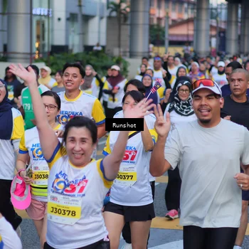 Runner Photo 5026642