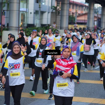 Runner Photo 5026671