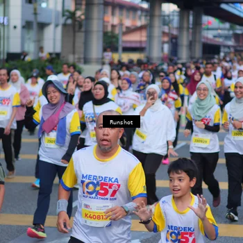 Runner Photo 5026675