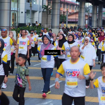 Runner Photo 5026679