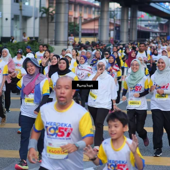 Runner Photo 5026709