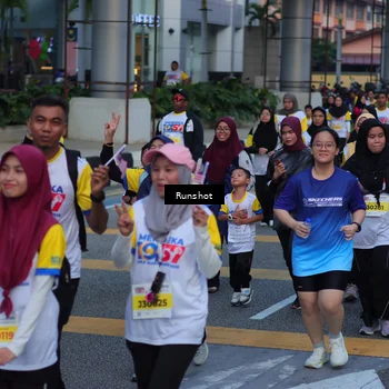 Runner Photo 5026718